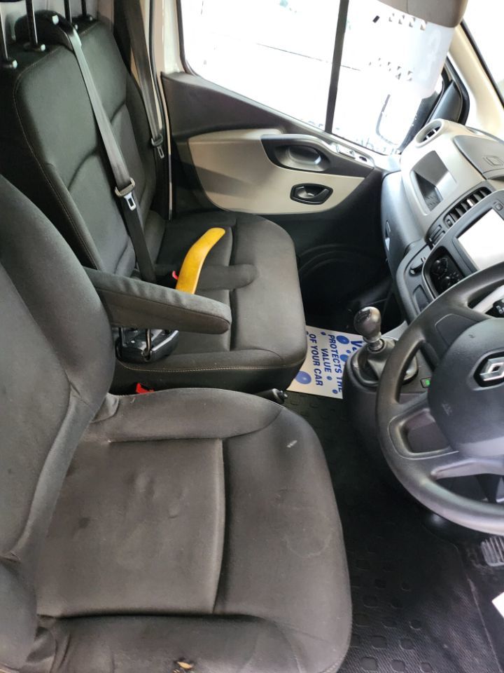 Used Renault Trafic 2015 for sale - 77685072: Photo 11