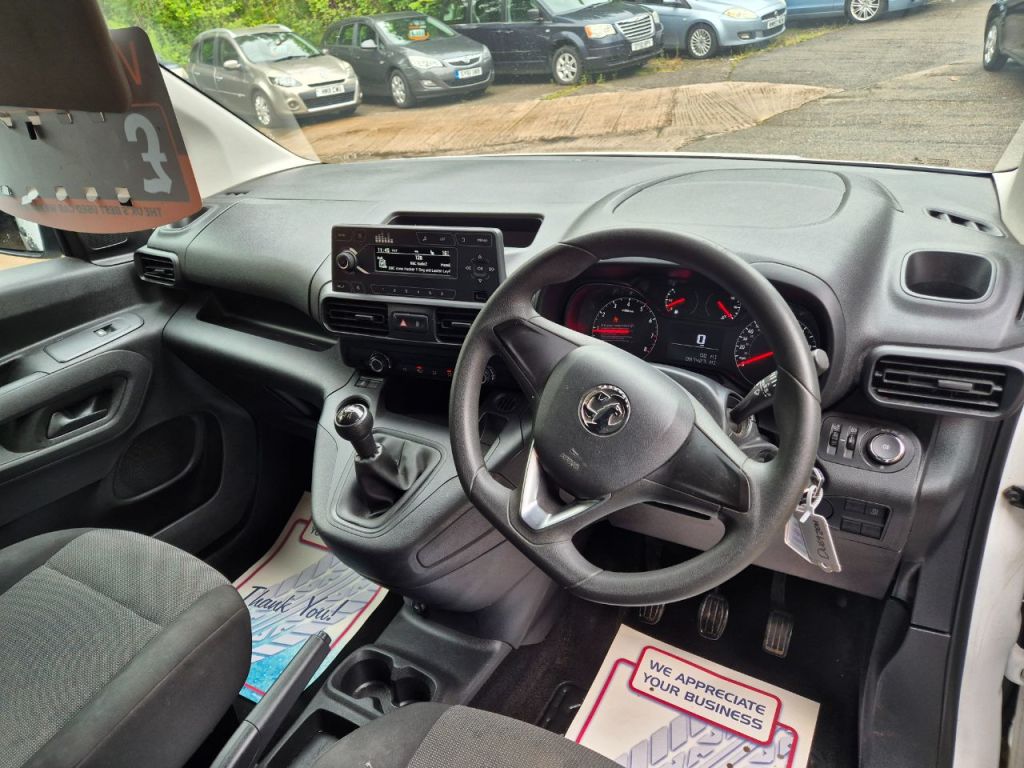 Used Vauxhall Combo 2019 for sale - 77685081: Photo 11