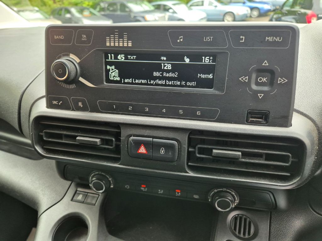 Used Vauxhall Combo 2019 for sale - 77685081: Photo 12