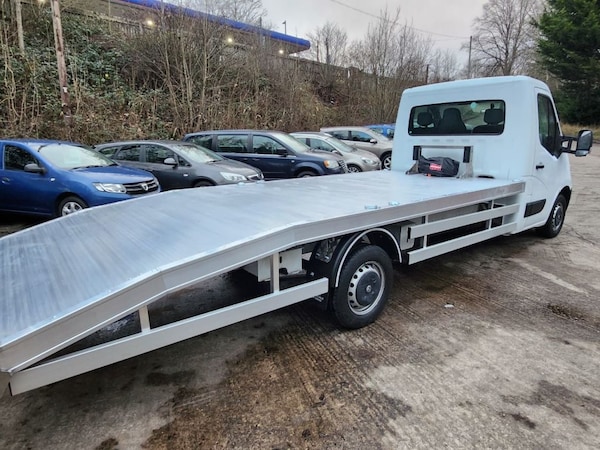 Used Vauxhall Movano 2017 for sale - 75689681: Photo 1