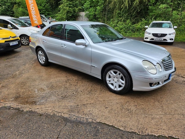 Used Mercedes-Benz E Class 2008 for sale - 75689693: Photo 3