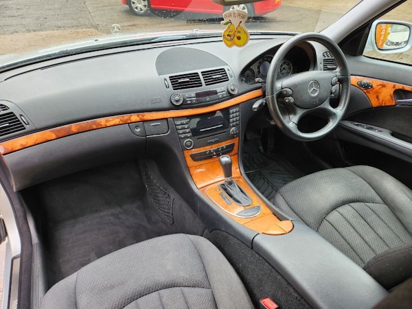 Used Mercedes-Benz E Class 2008 for sale - 75689693: Photo 6