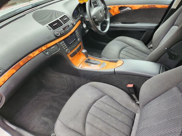 Used Mercedes-Benz E Class 2008 for sale - 75689693: Photo 7