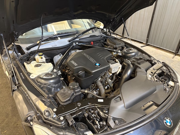 Used BMW Z4 2013 for sale - 76099236: Photo 46