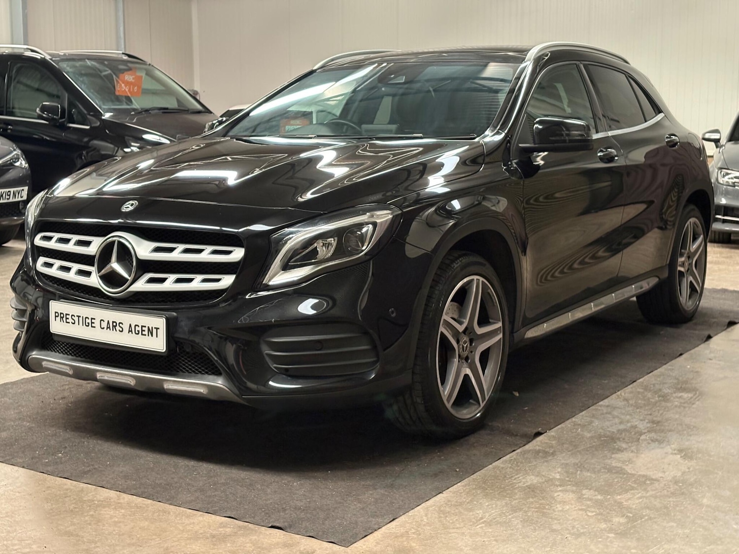 Used Mercedes-Benz GLA 2018 for sale - 76440505: Photo 3