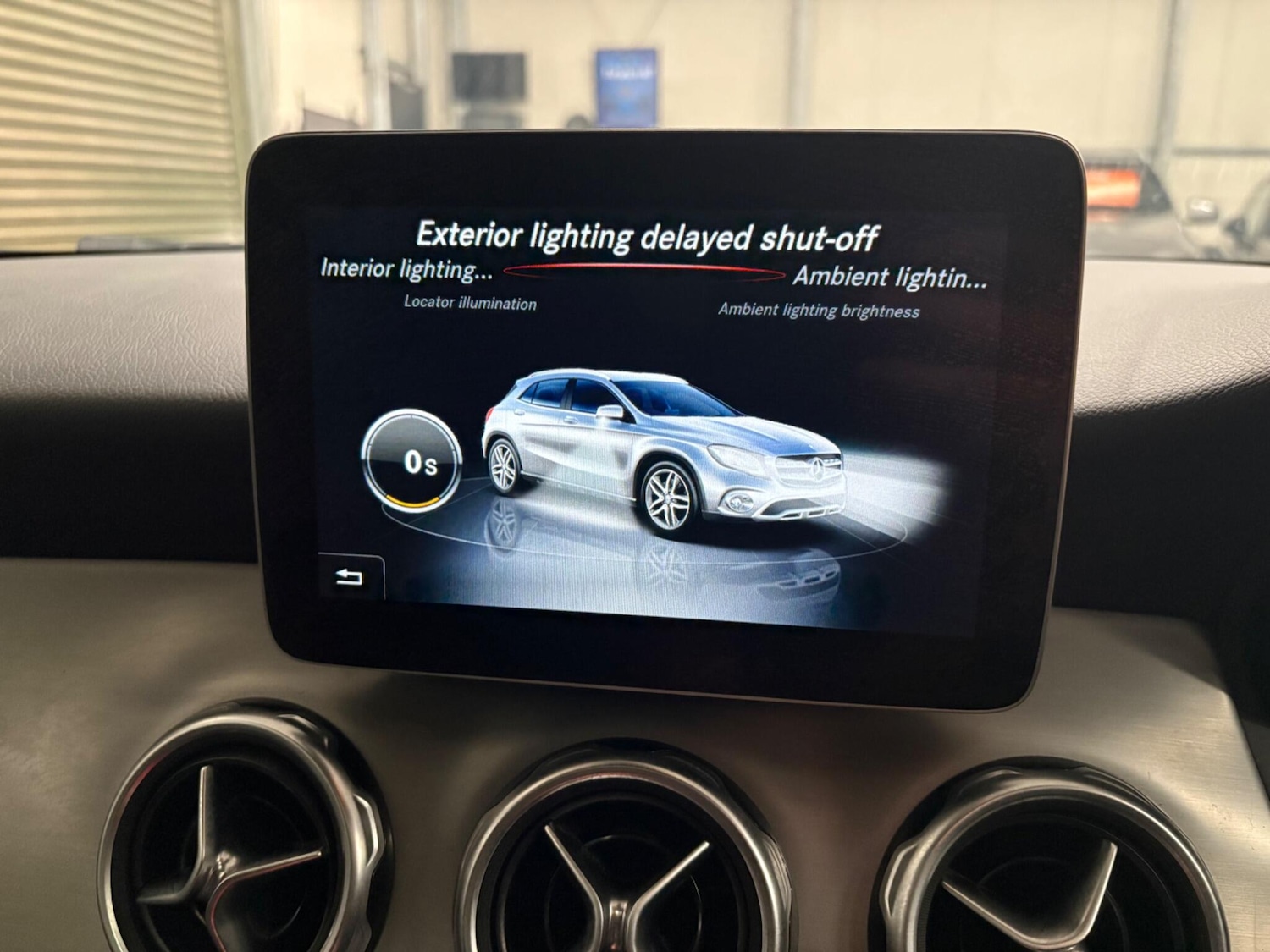 Used Mercedes-Benz GLA 2018 for sale - 76440505: Photo 34