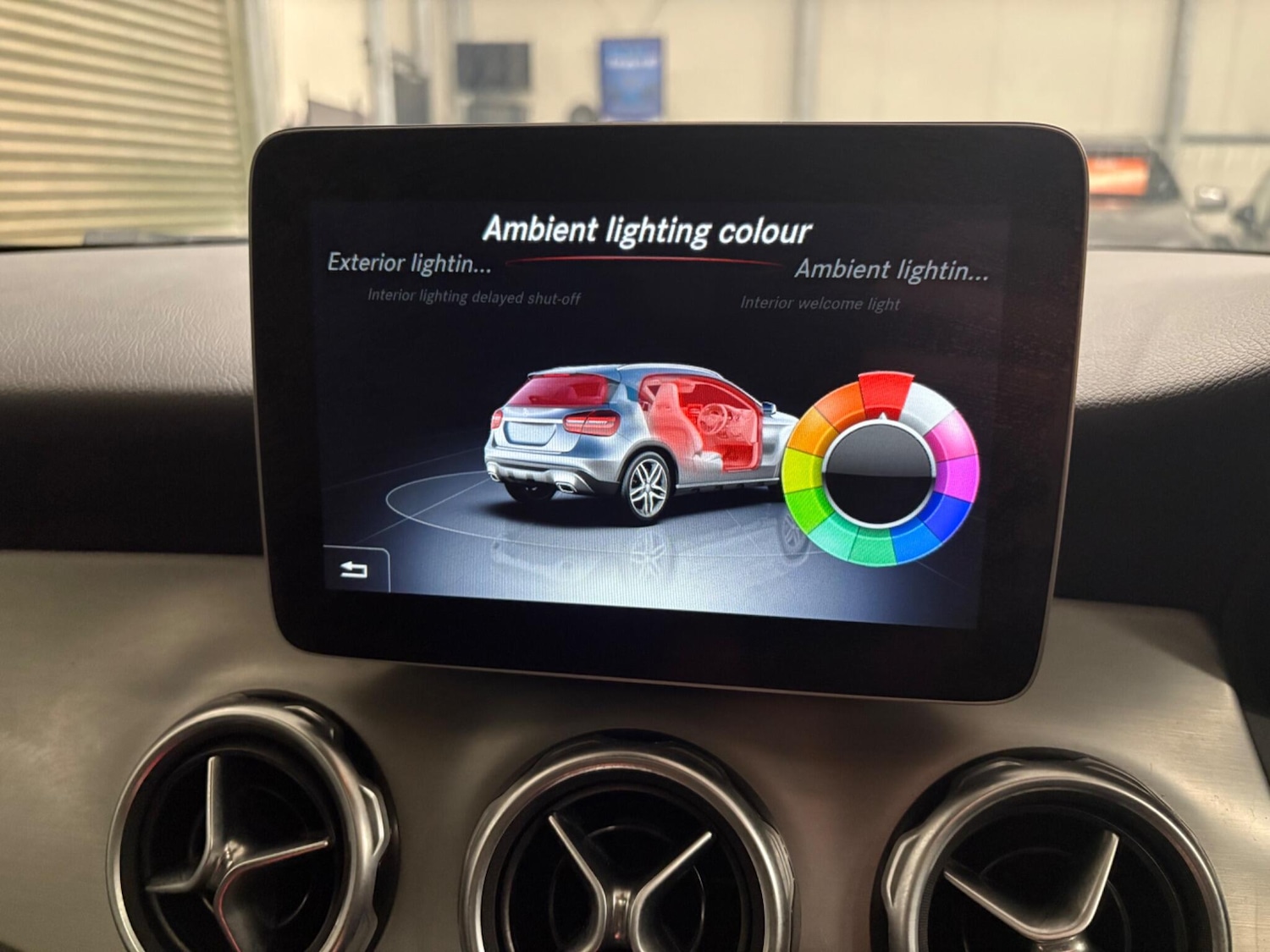 Used Mercedes-Benz GLA 2018 for sale - 76440505: Photo 35