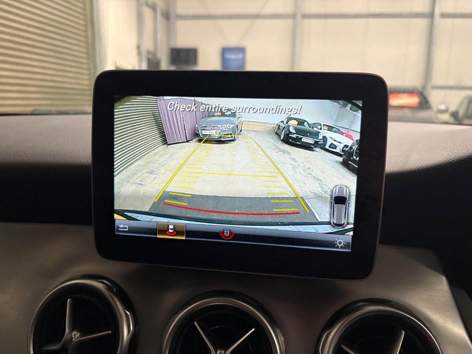 Used Mercedes-Benz GLA 2018 for sale - 76440505: Photo 37