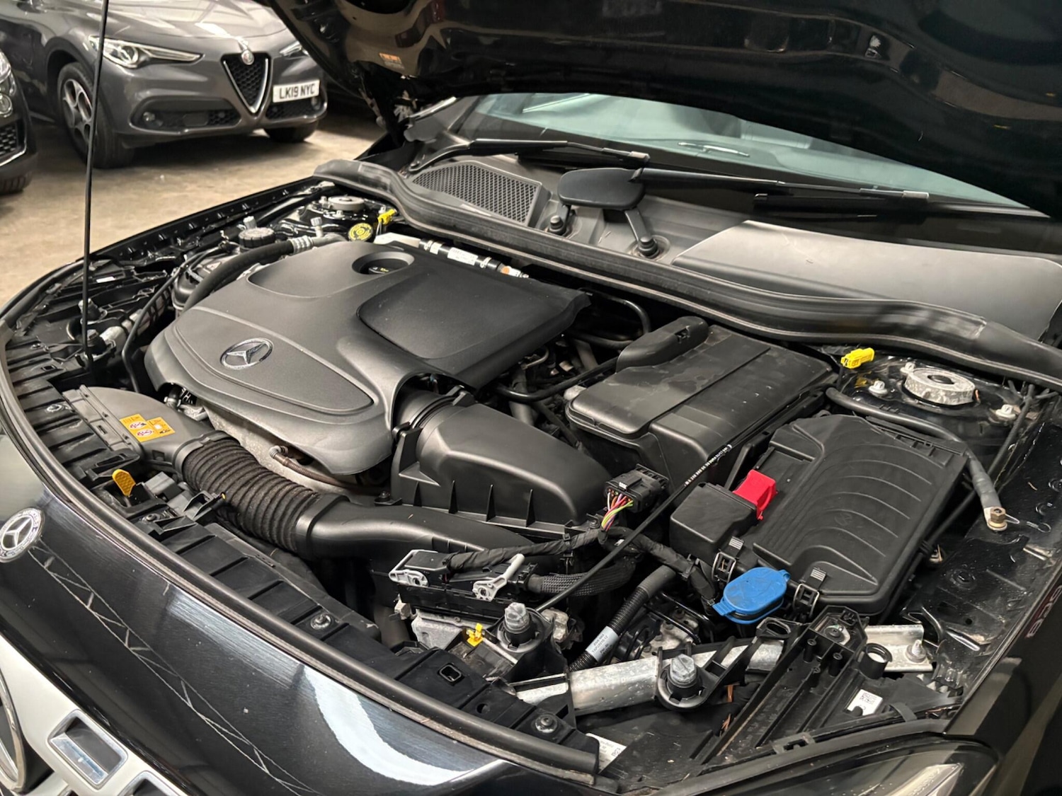 Used Mercedes-Benz GLA 2018 for sale - 76440505: Photo 52