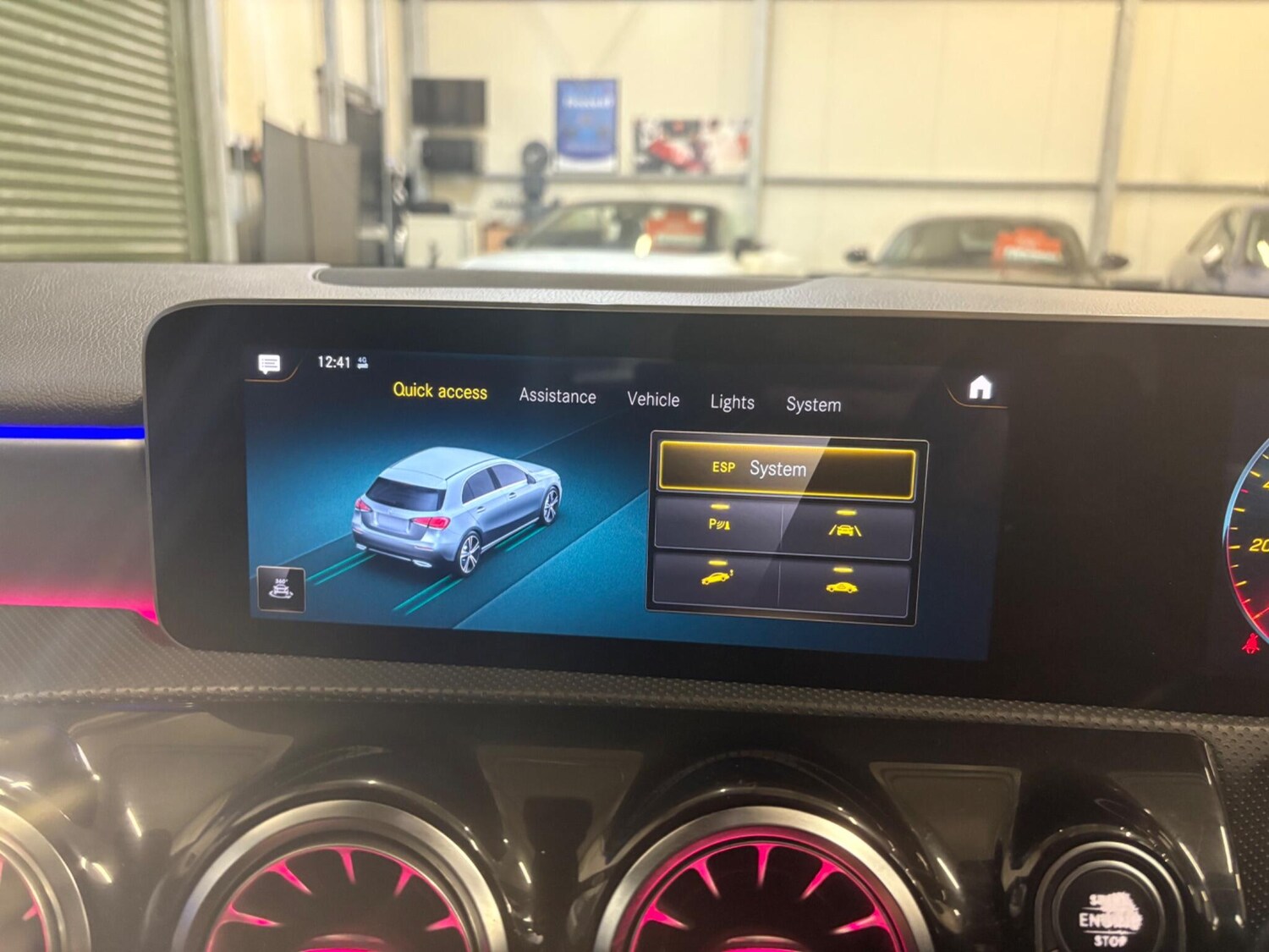 Used Mercedes-Benz A-Class 2018 for sale - 76855862: Photo 30