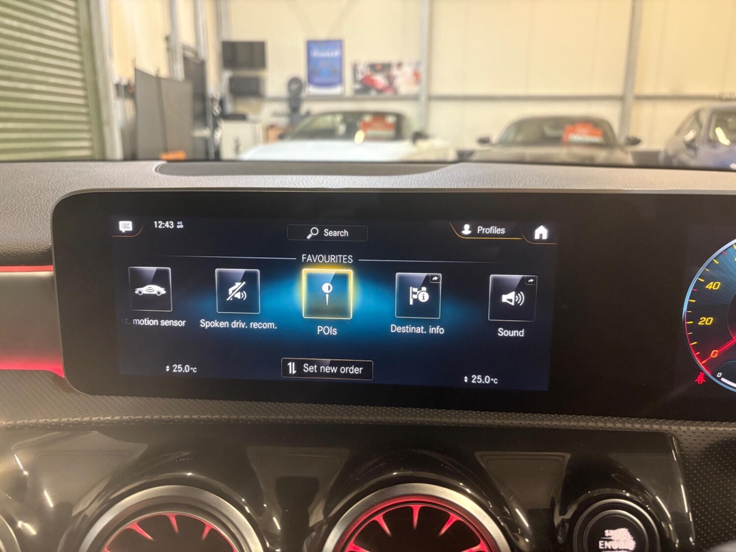 Used Mercedes-Benz A-Class 2018 for sale - 76855862: Photo 41