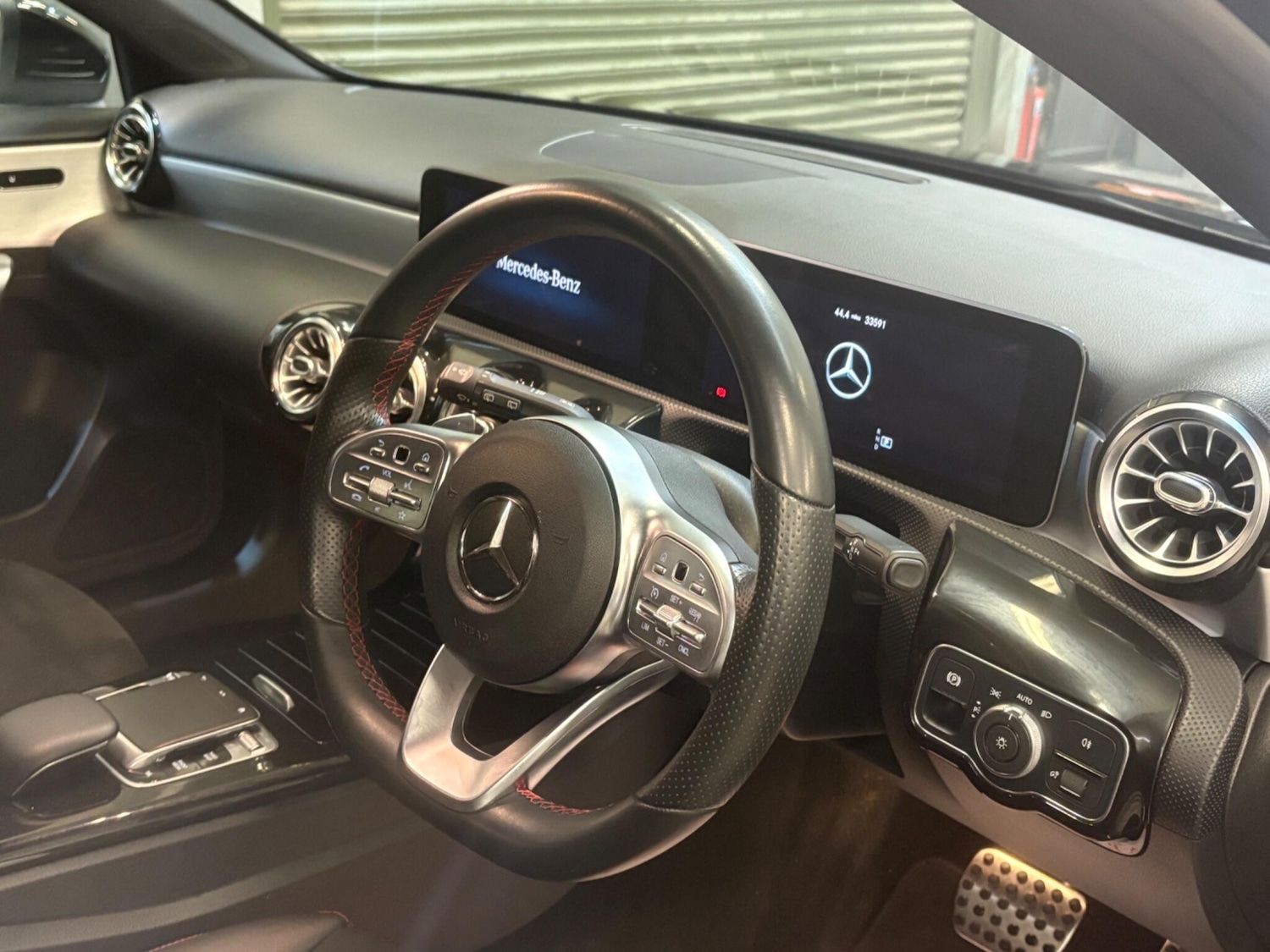 Used Mercedes-Benz A-Class 2018 for sale - 76855862: Photo 8