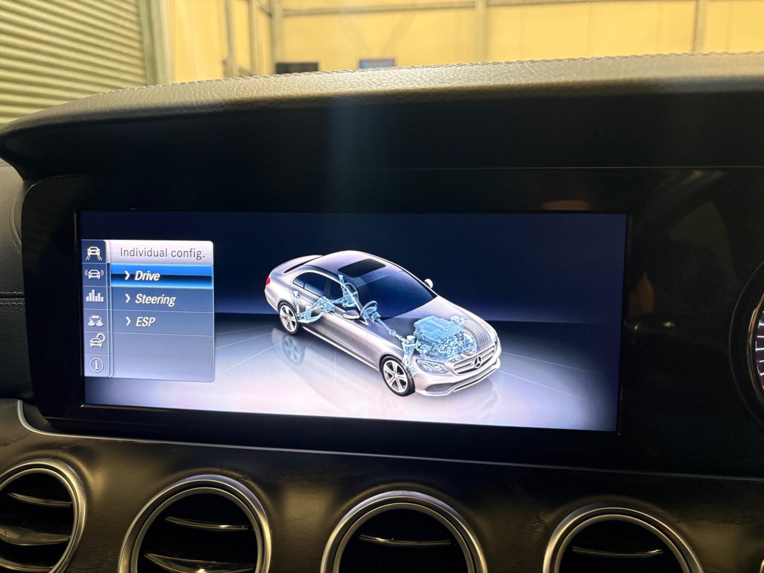 Used Mercedes-Benz E Class 2018 for sale - 76260482: Photo 37