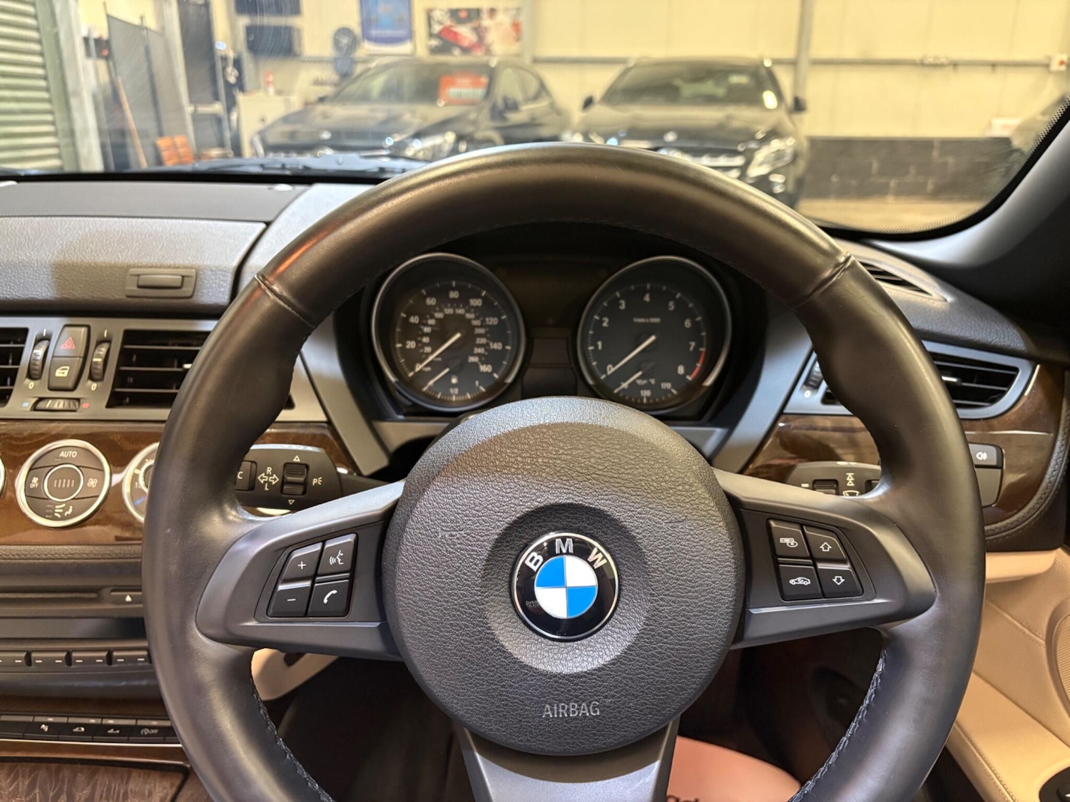 Used BMW Z4 2013 for sale - 77049894: Photo 13