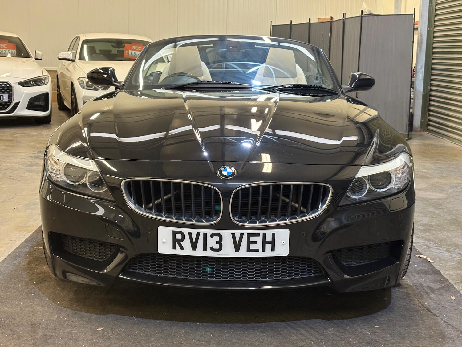 Used BMW Z4 2013 for sale - 77049894: Photo 2
