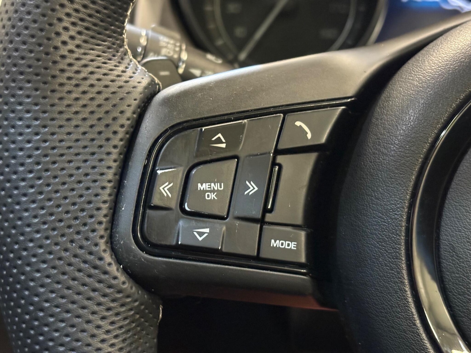 Used Jaguar F-Type 2014 for sale - 77143570: Photo 15