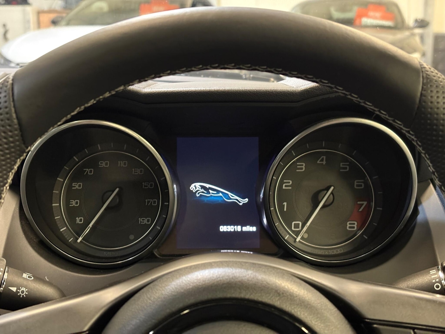 Used Jaguar F-Type 2014 for sale - 77143570: Photo 17