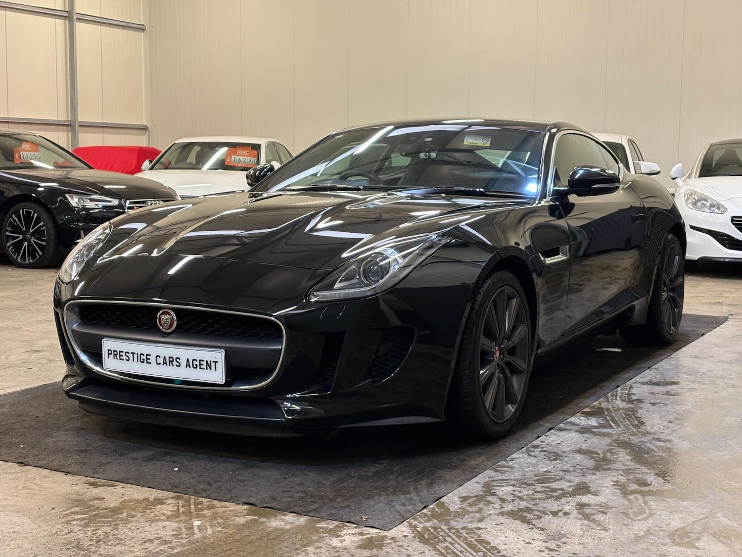 Used Jaguar F-Type 2014 for sale - 77143570: Photo 3