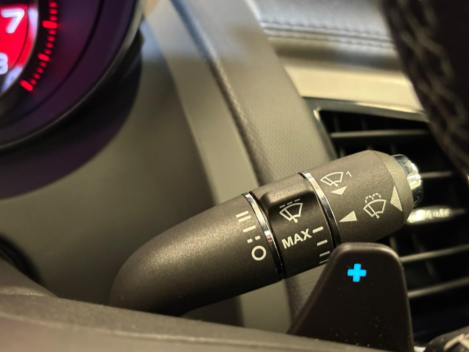 Used Jaguar F-Type 2014 for sale - 77143570: Photo 33