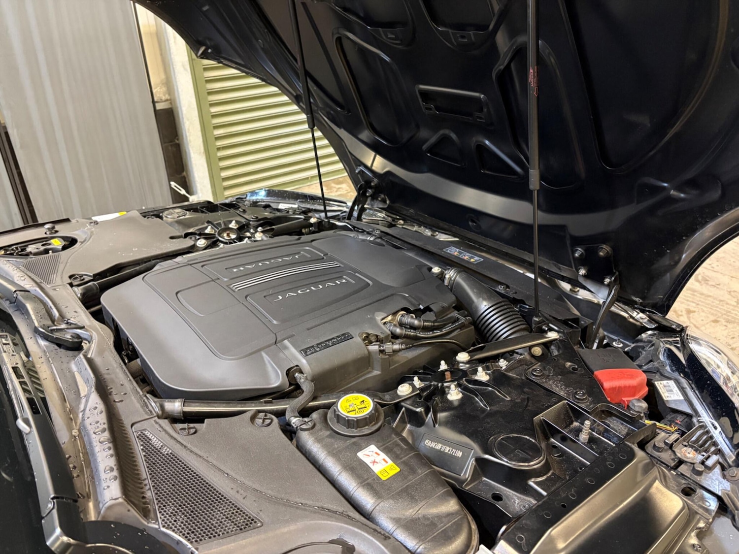 Used Jaguar F-Type 2014 for sale - 77143570: Photo 59