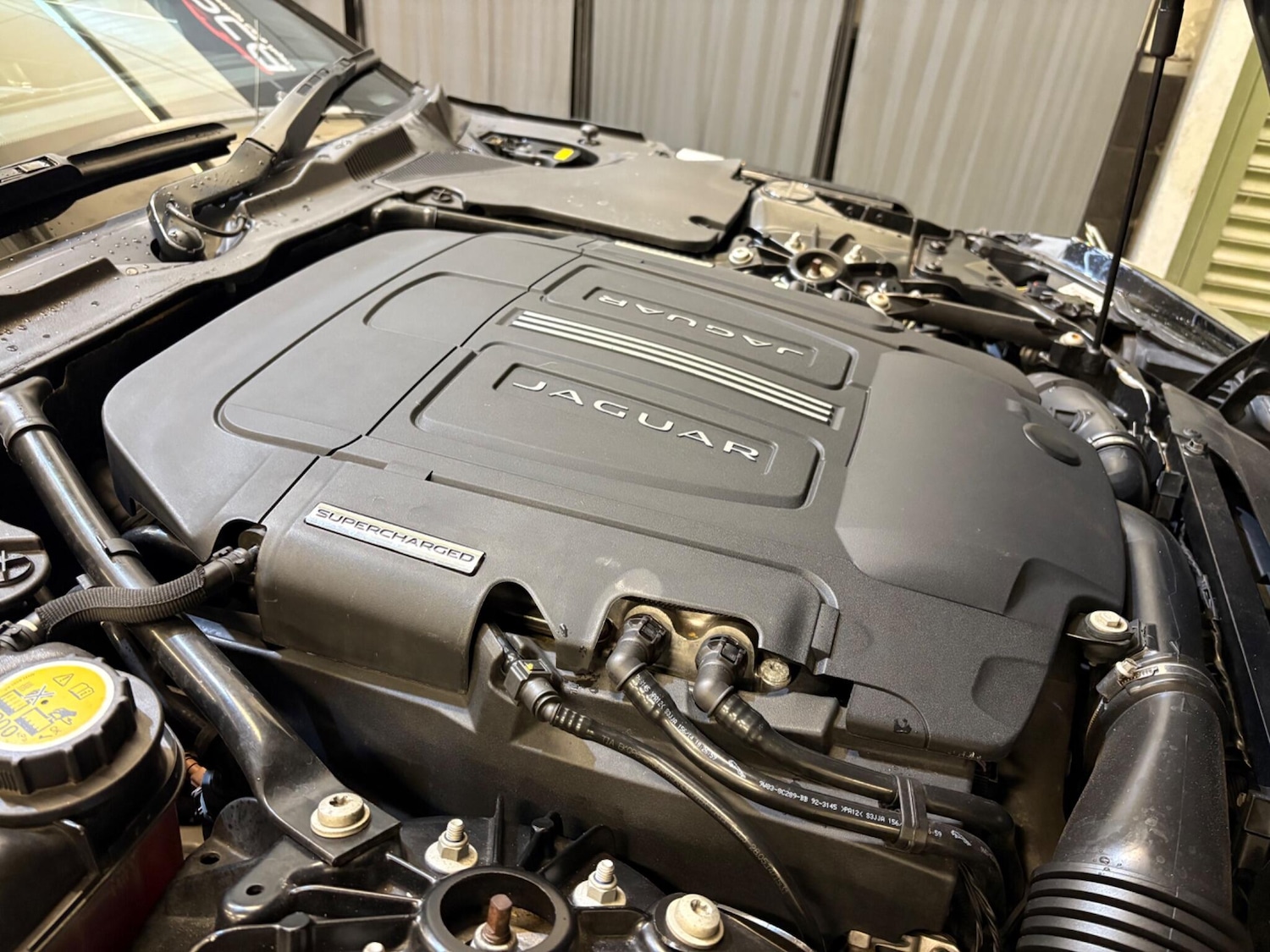 Used Jaguar F-Type 2014 for sale - 77143570: Photo 60