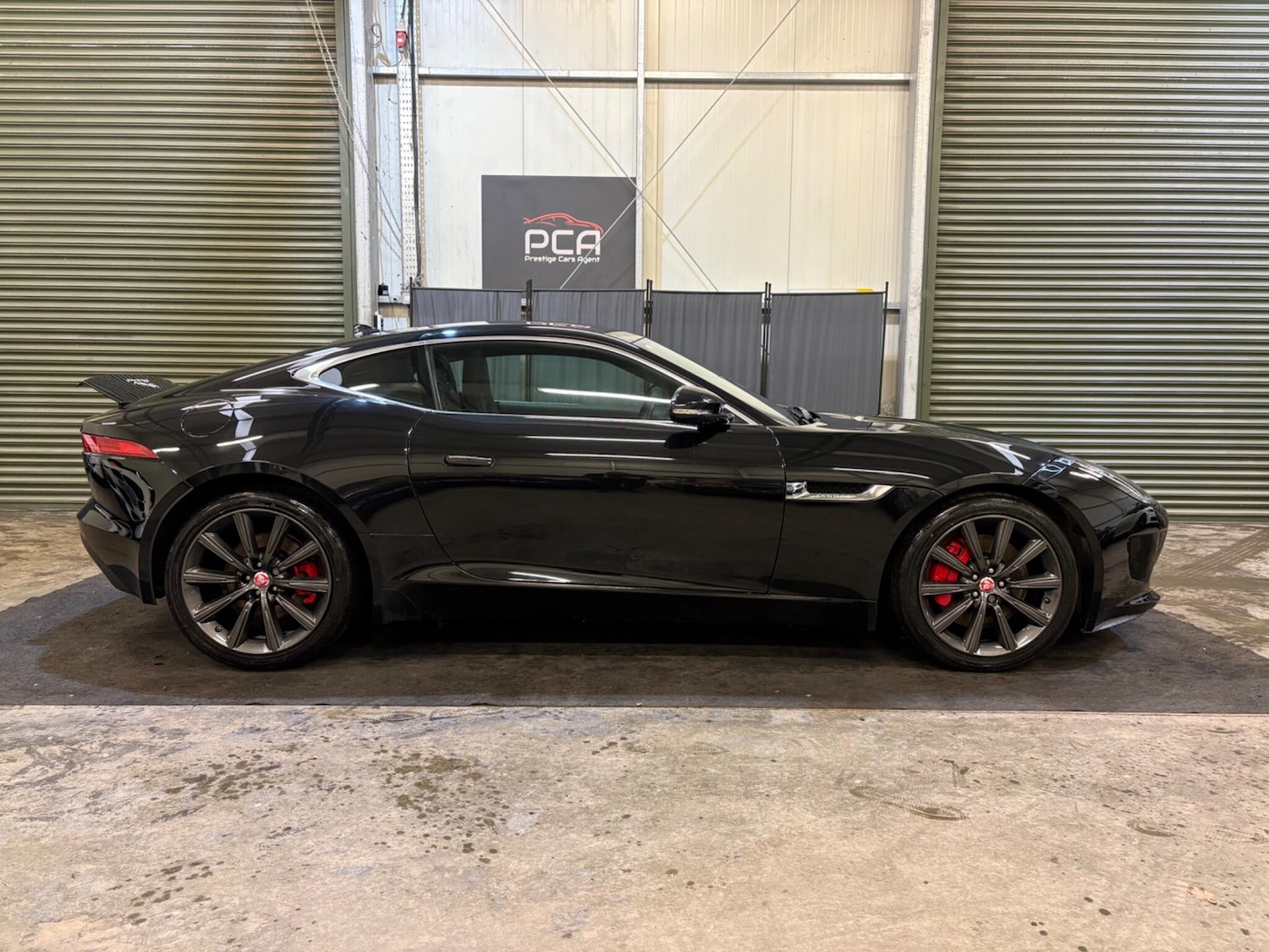 Used Jaguar F-Type 2014 for sale - 77143570: Photo 7