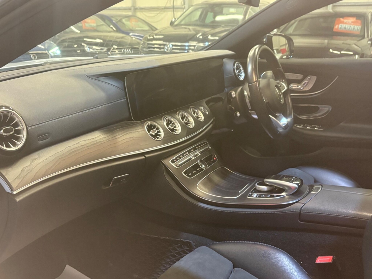 Used Mercedes-Benz E Class for sale - 77049804: Photo 11