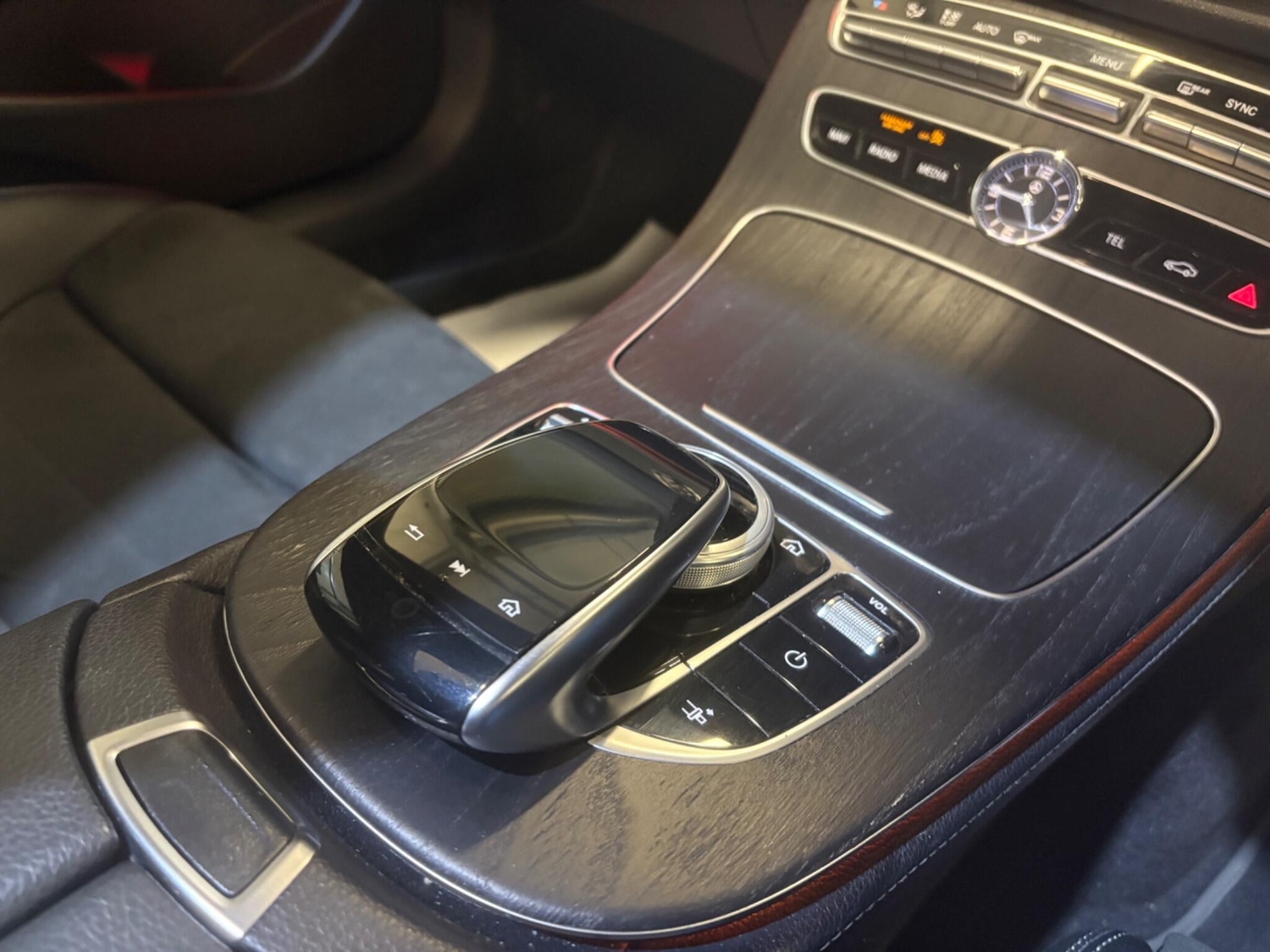 Used Mercedes-Benz E Class for sale - 77049804: Photo 21