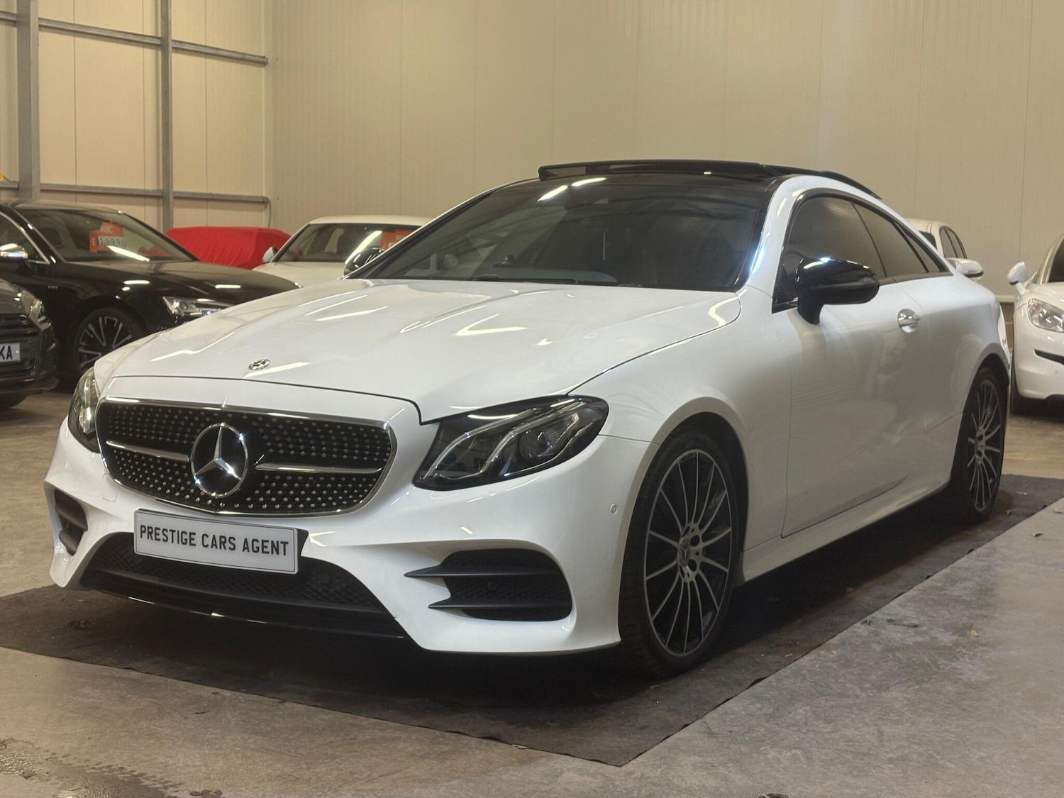 Used Mercedes-Benz E Class for sale - 77049804: Photo 3