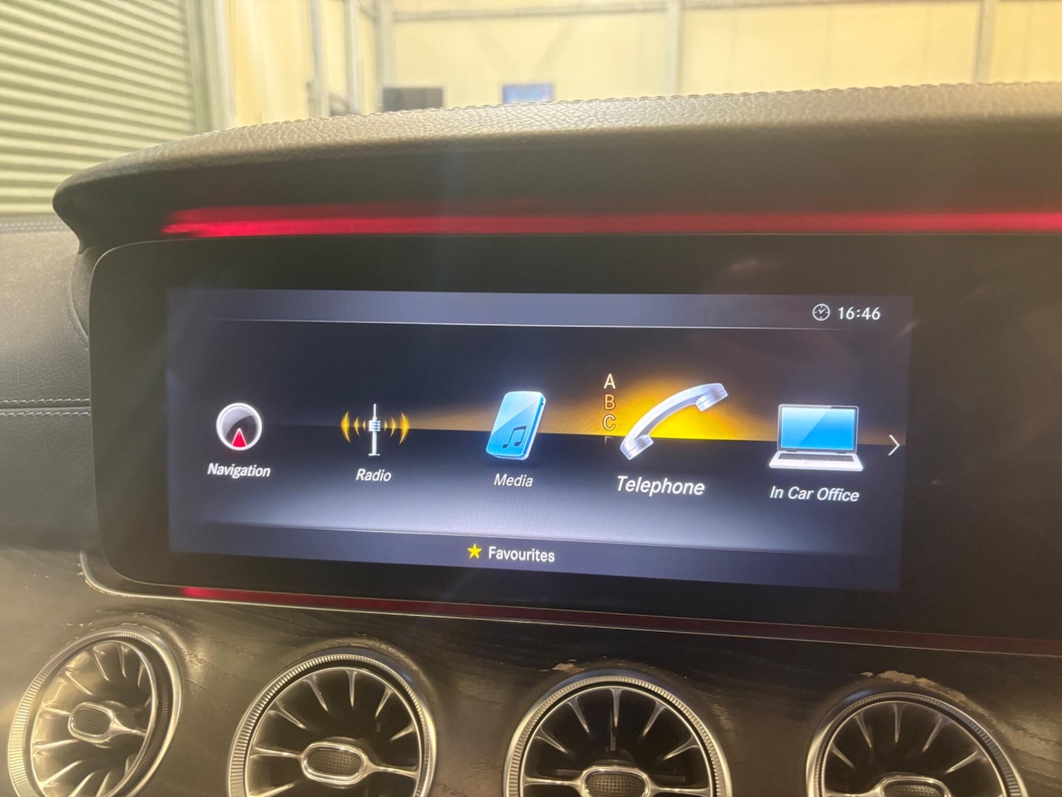 Used Mercedes-Benz E Class for sale - 77049804: Photo 33