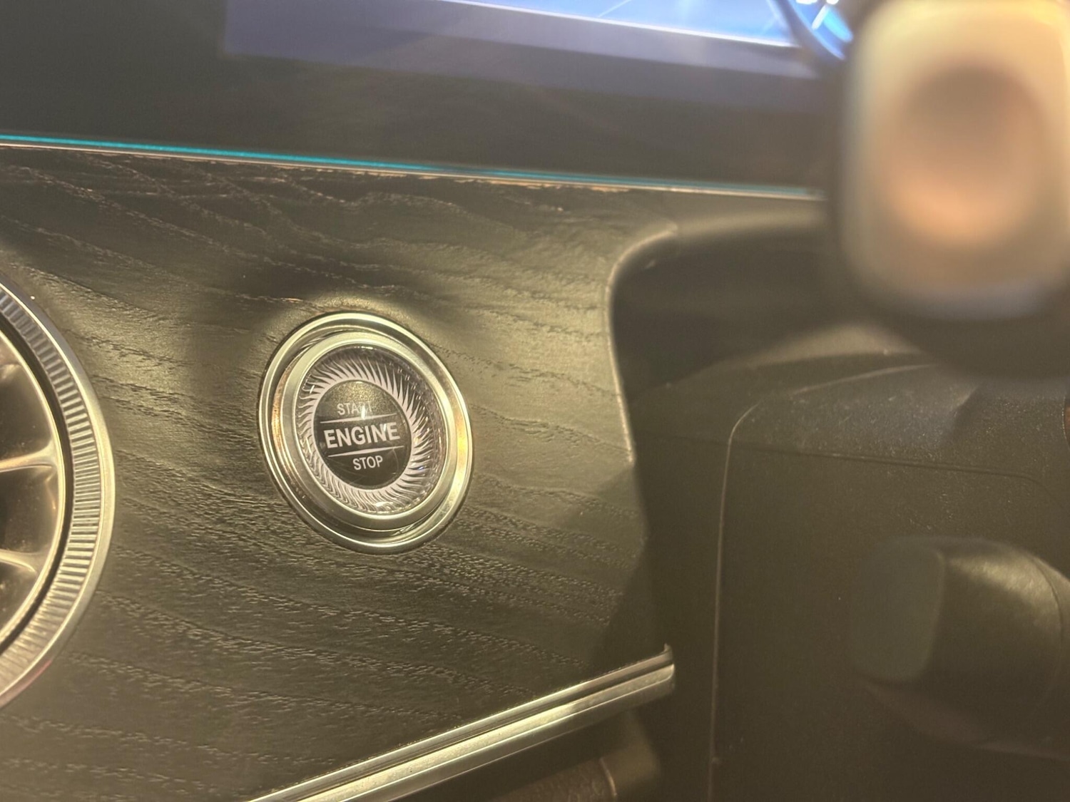 Used Mercedes-Benz E Class for sale - 77049804: Photo 48