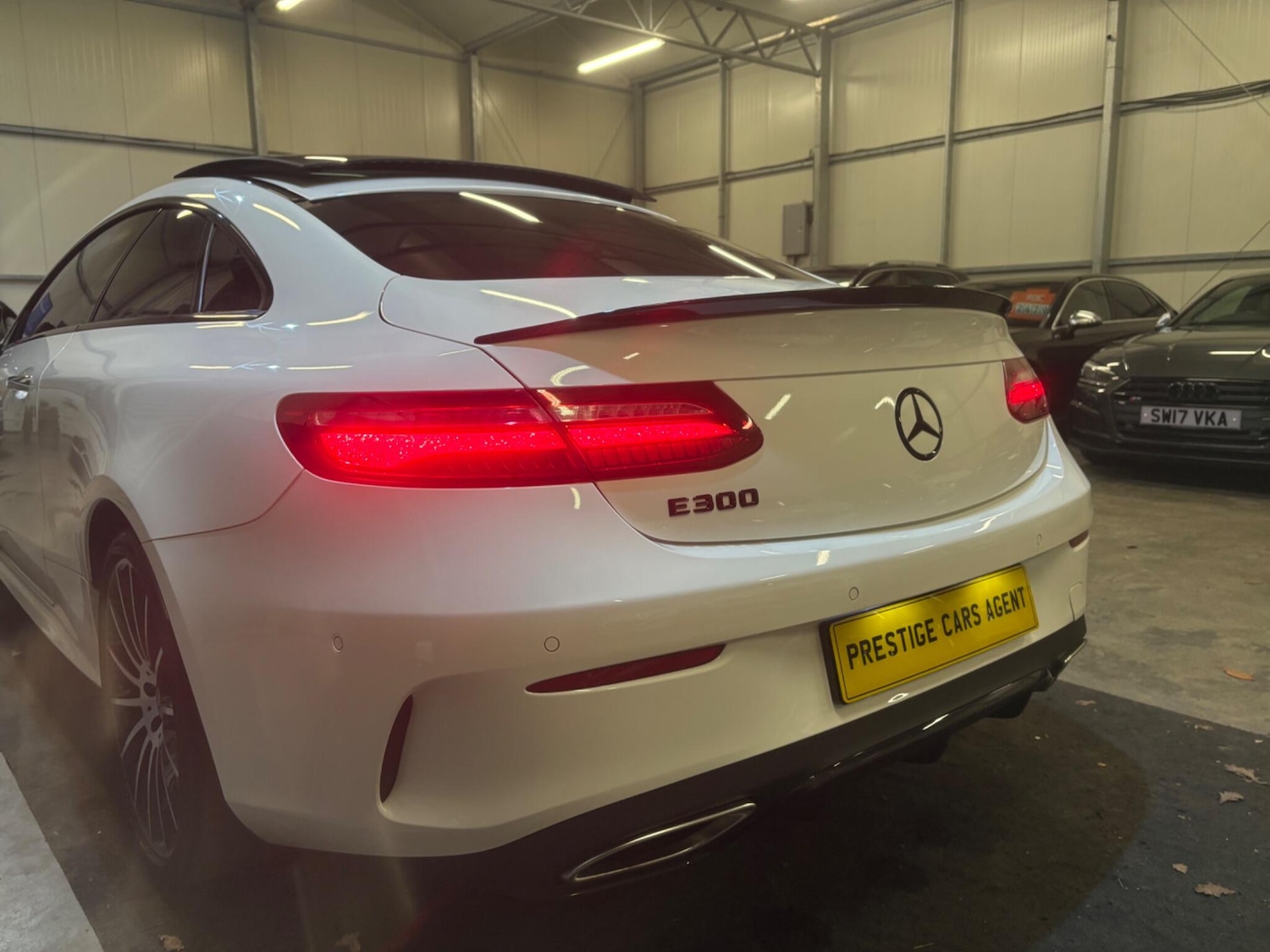 Used Mercedes-Benz E Class for sale - 77049804: Photo 51