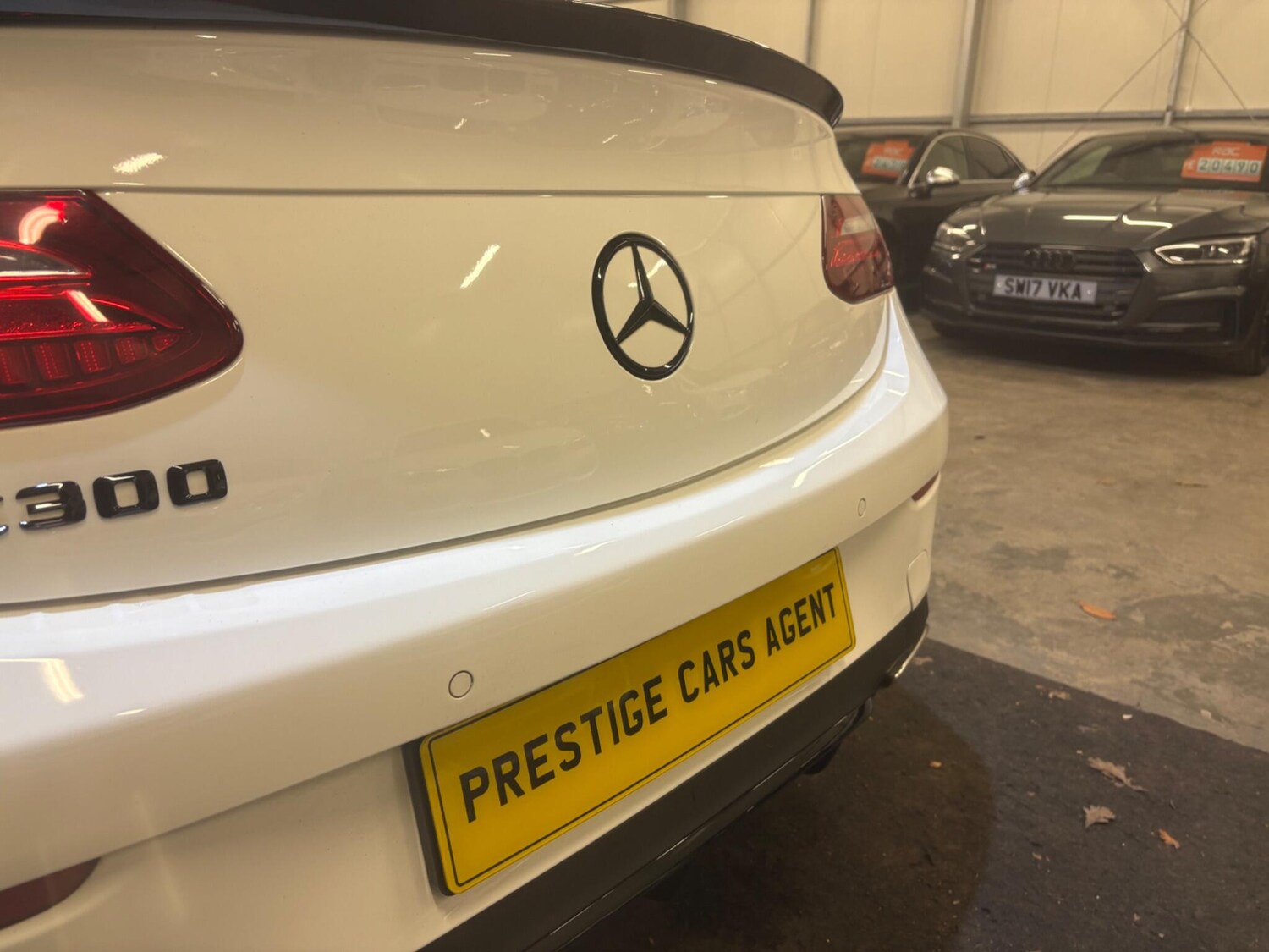 Used Mercedes-Benz E Class for sale - 77049804: Photo 58