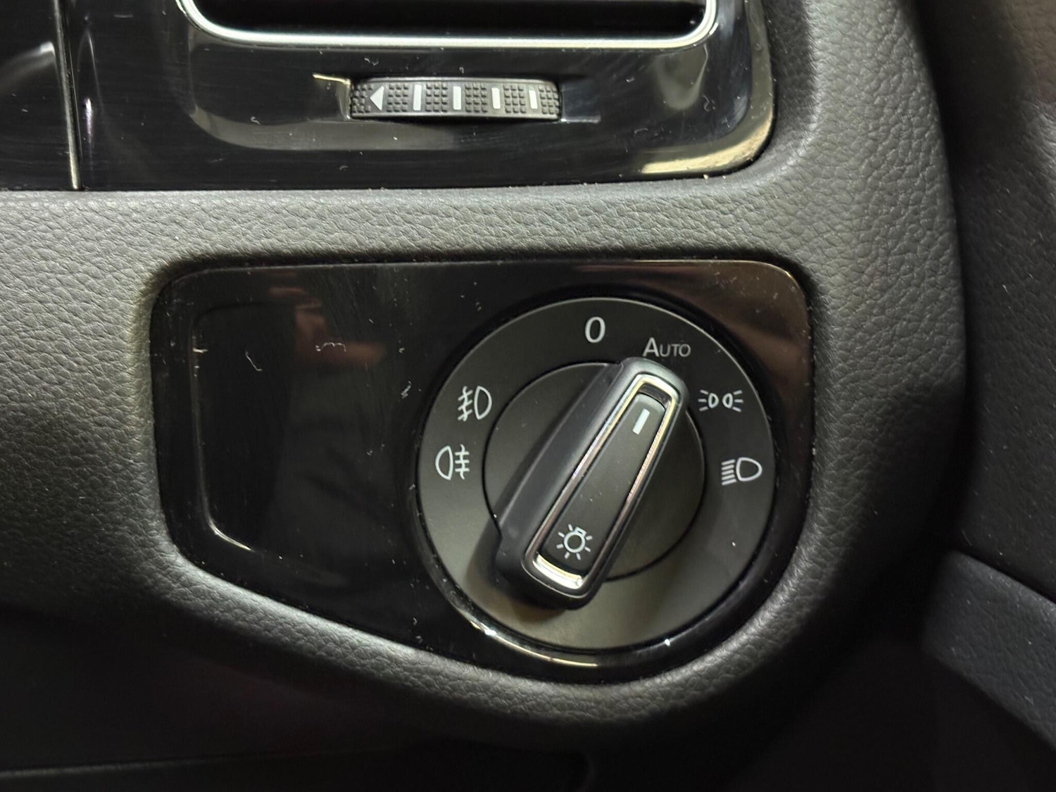 Used Volkswagen Golf 2018 for sale - 77395993: Photo 19