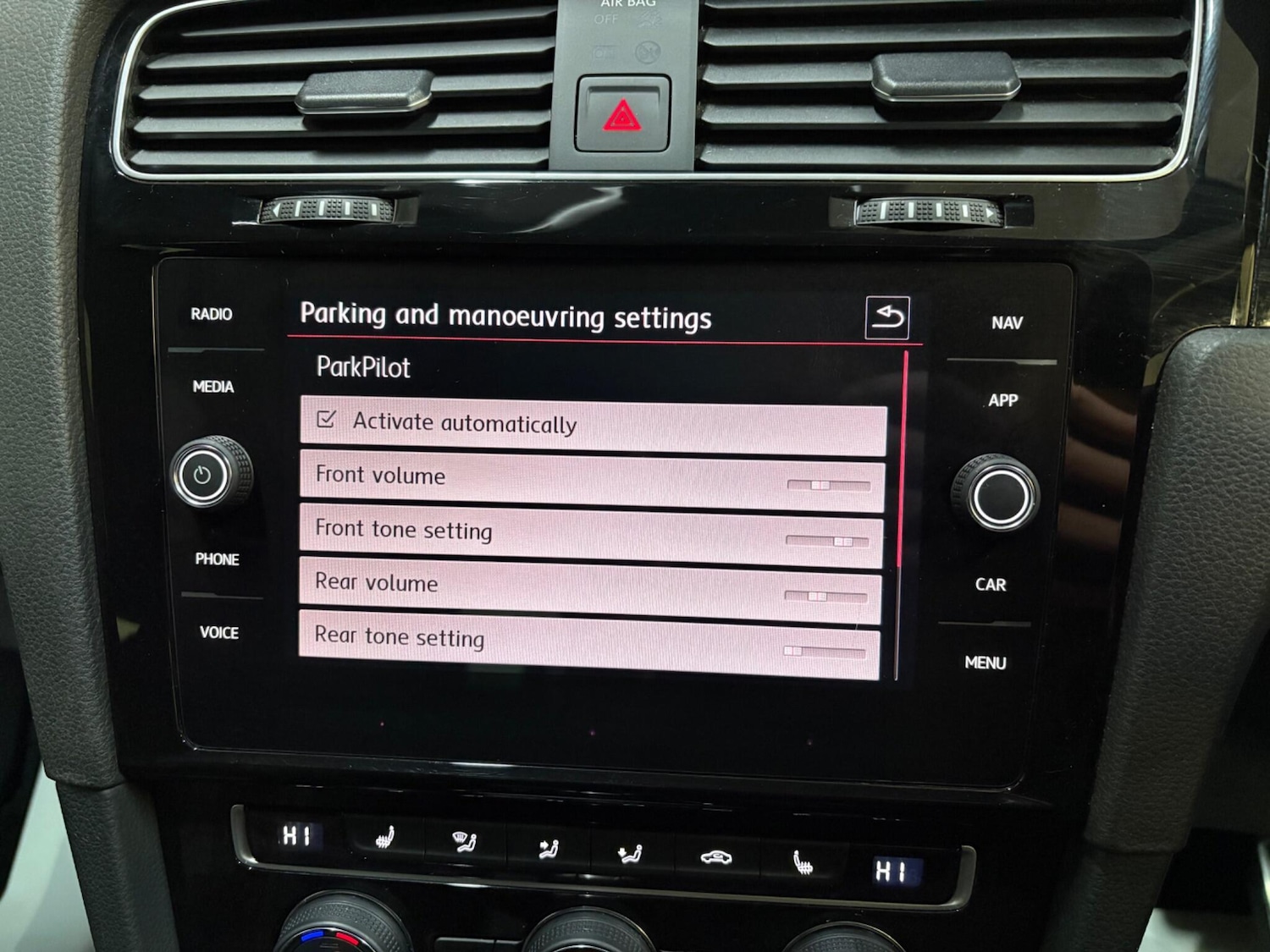 Used Volkswagen Golf 2018 for sale - 77395993: Photo 34