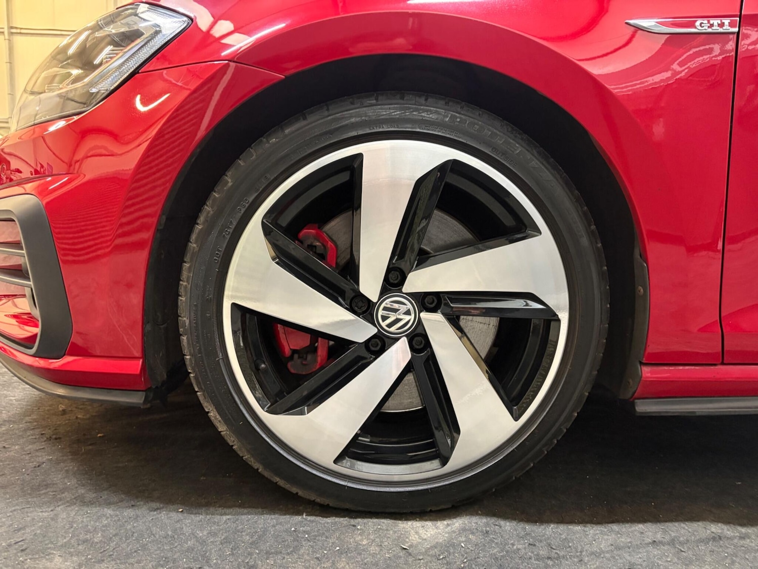 Used Volkswagen Golf 2018 for sale - 77395993: Photo 52