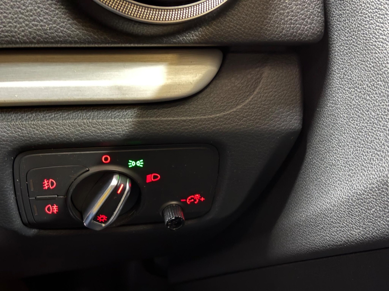 Used Audi A3 2012 for sale - 77625781: Photo 26