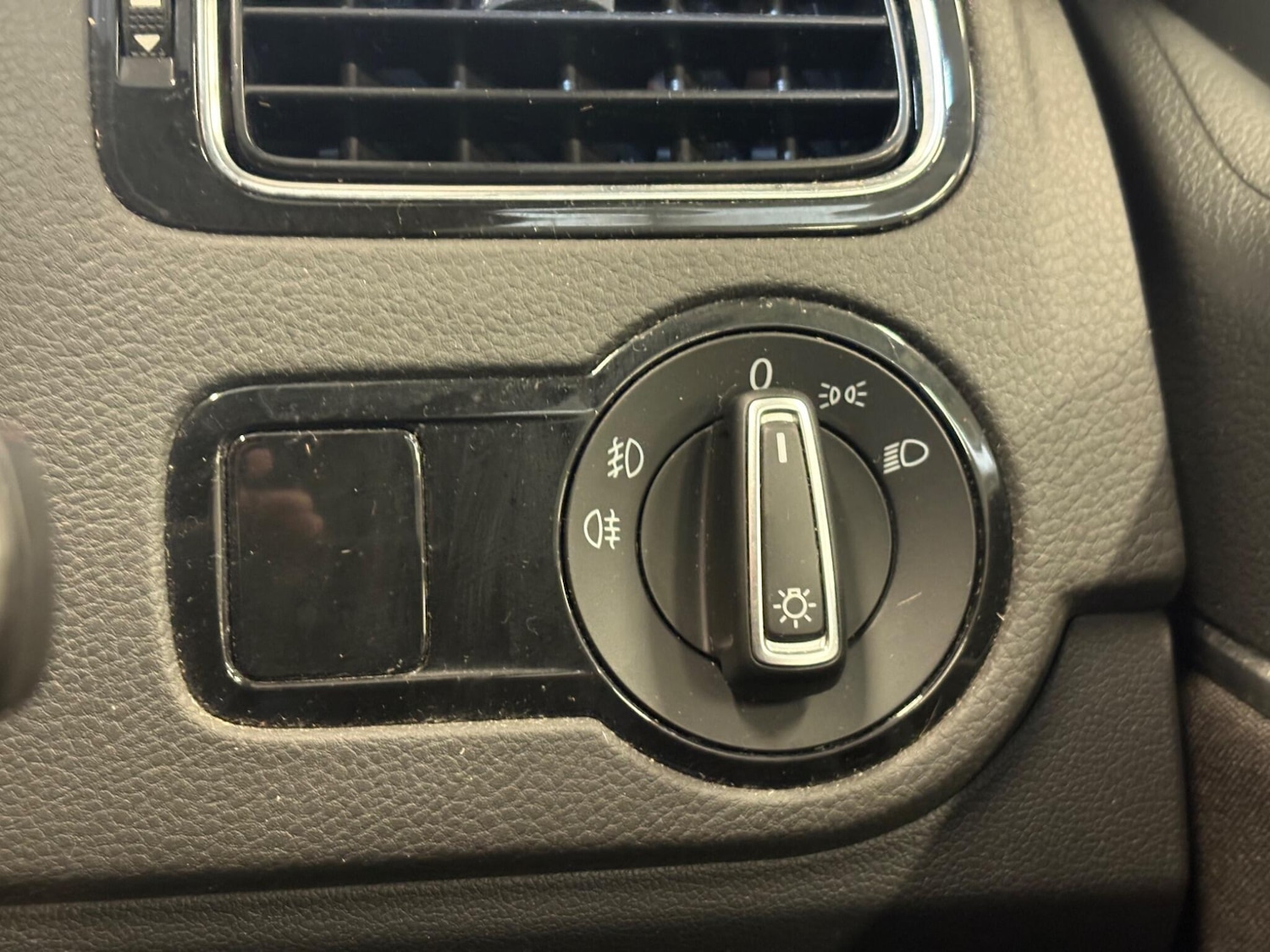 Used Volkswagen Polo for sale - 76998956: Photo 20