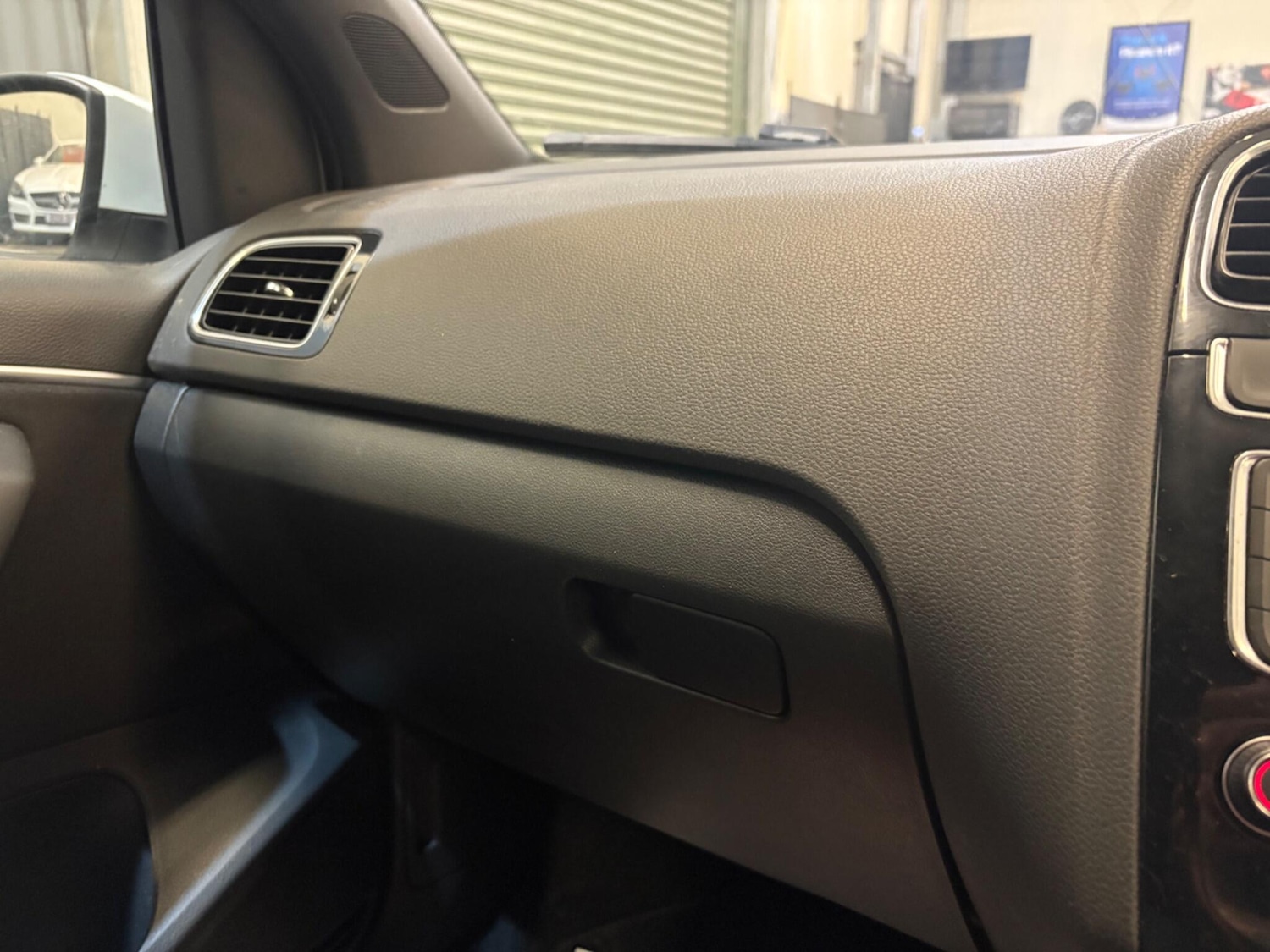 Used Volkswagen Polo for sale - 76998956: Photo 26