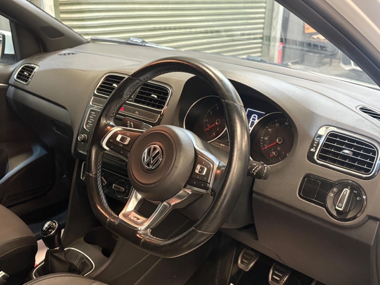 Used Volkswagen Polo for sale - 76998956: Photo 7