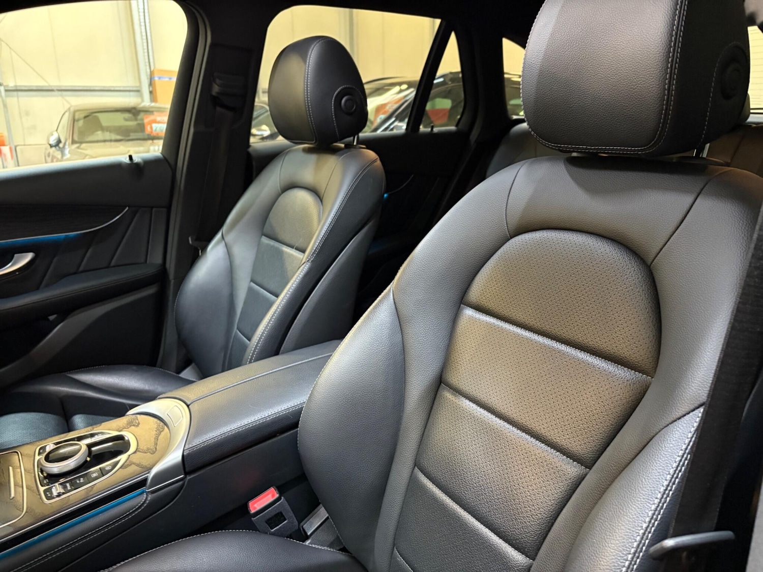 Used Mercedes-Benz GLC 2019 for sale - 77292013: Photo 12