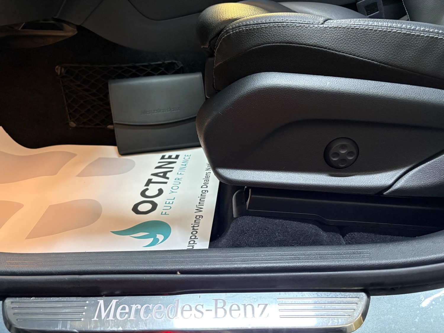 Used Mercedes-Benz GLC 2019 for sale - 77292013: Photo 13