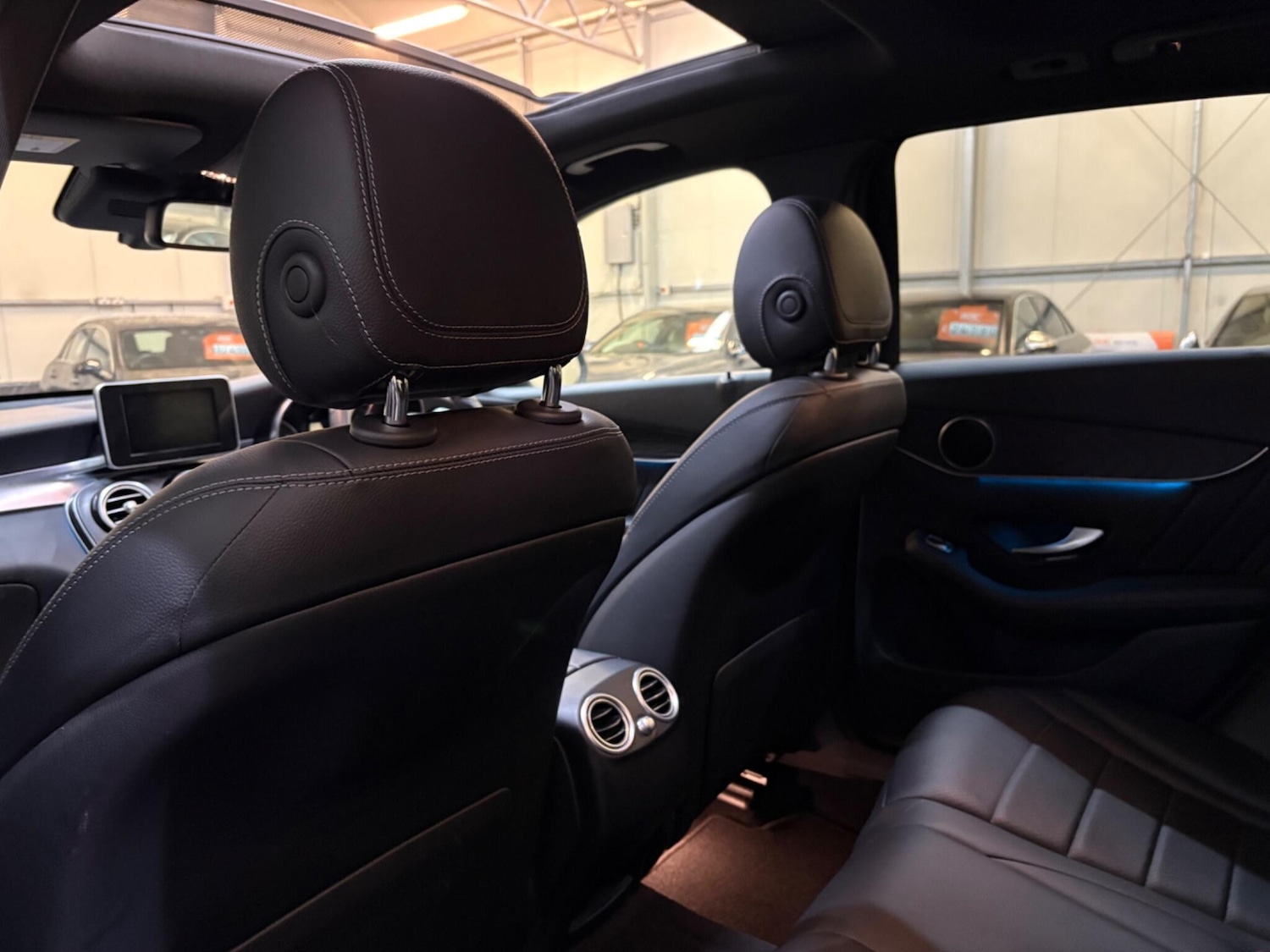 Used Mercedes-Benz GLC 2019 for sale - 77292013: Photo 17