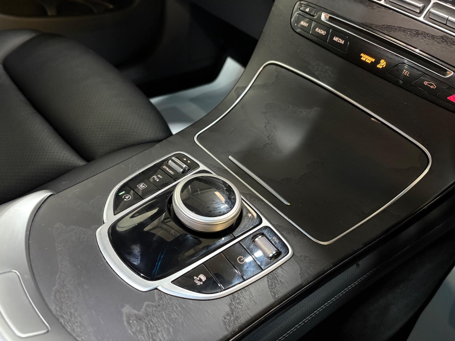 Used Mercedes-Benz GLC 2019 for sale - 77292013: Photo 27