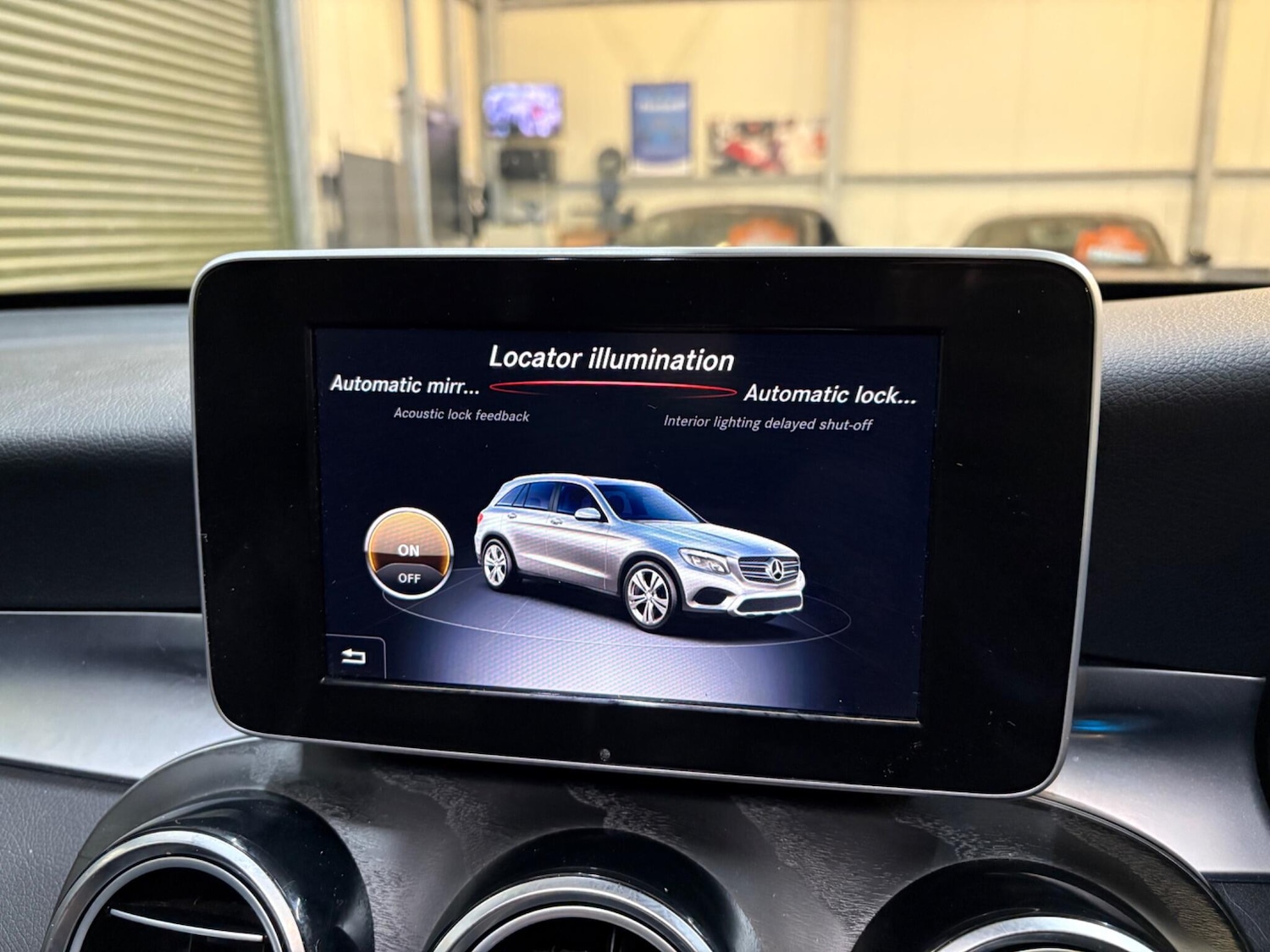 Used Mercedes-Benz GLC 2019 for sale - 77292013: Photo 36