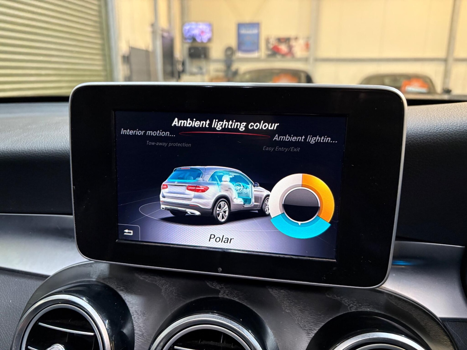 Used Mercedes-Benz GLC 2019 for sale - 77292013: Photo 43