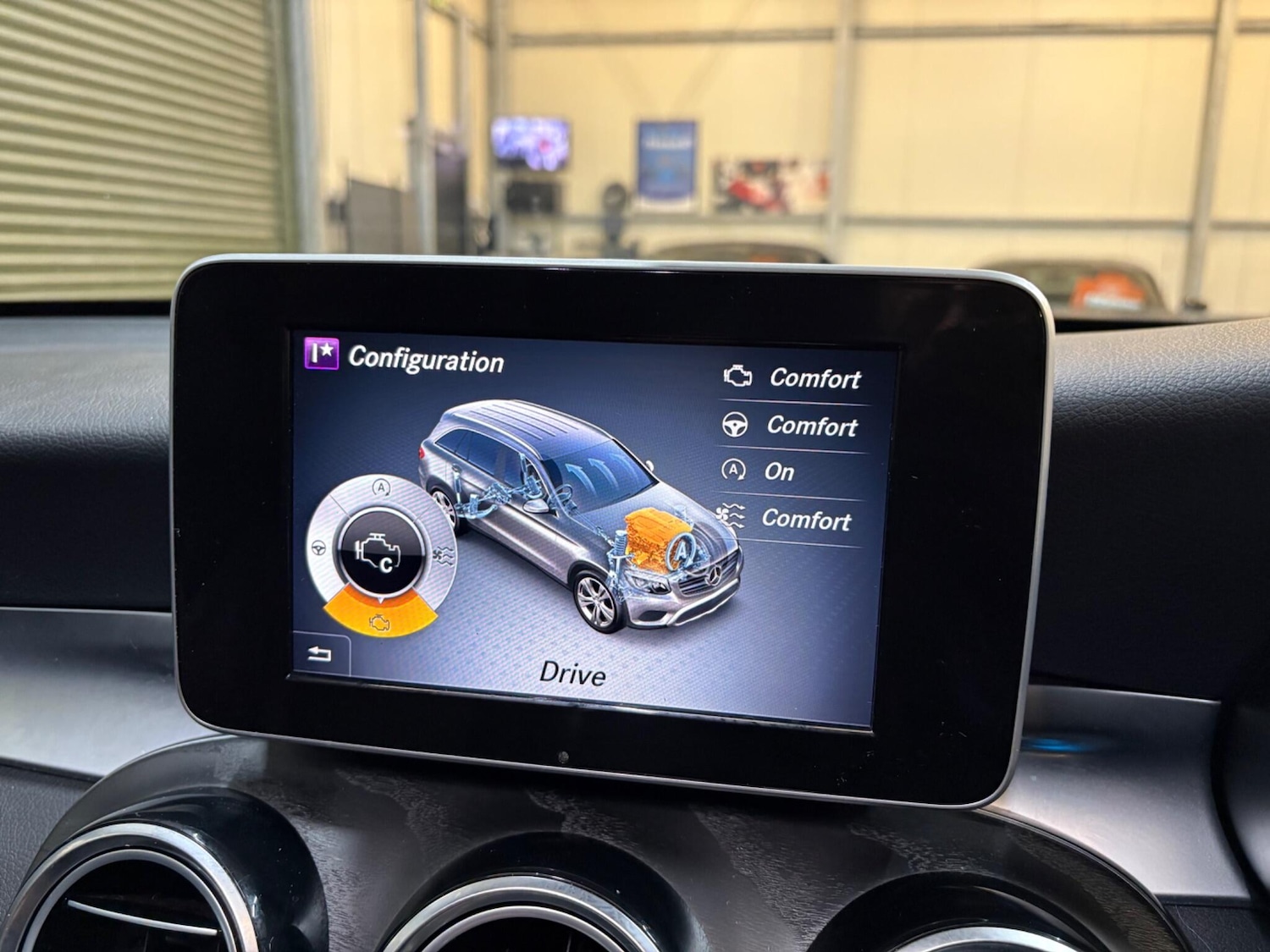 Used Mercedes-Benz GLC 2019 for sale - 77292013: Photo 47