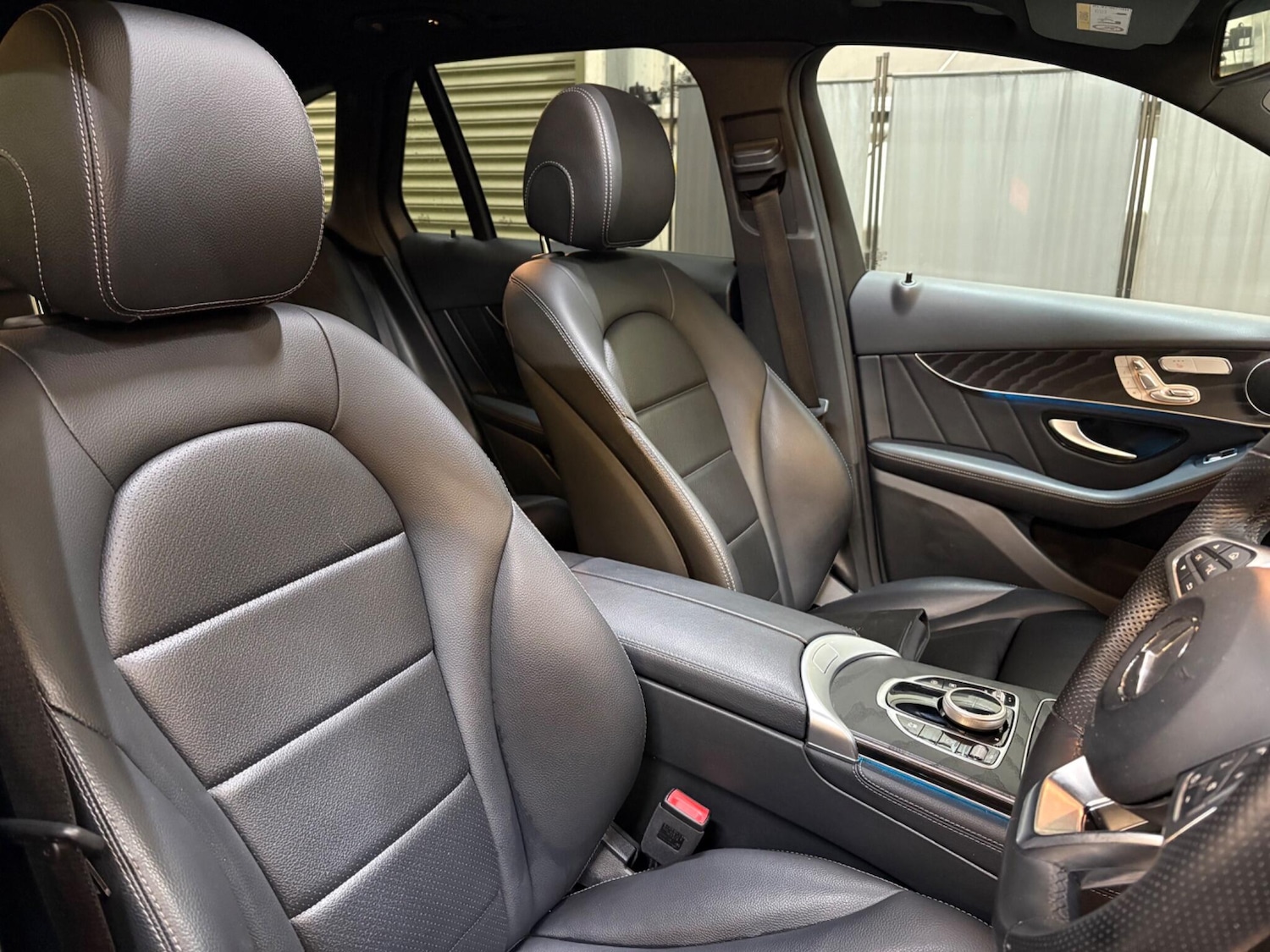 Used Mercedes-Benz GLC 2019 for sale - 77292013: Photo 8