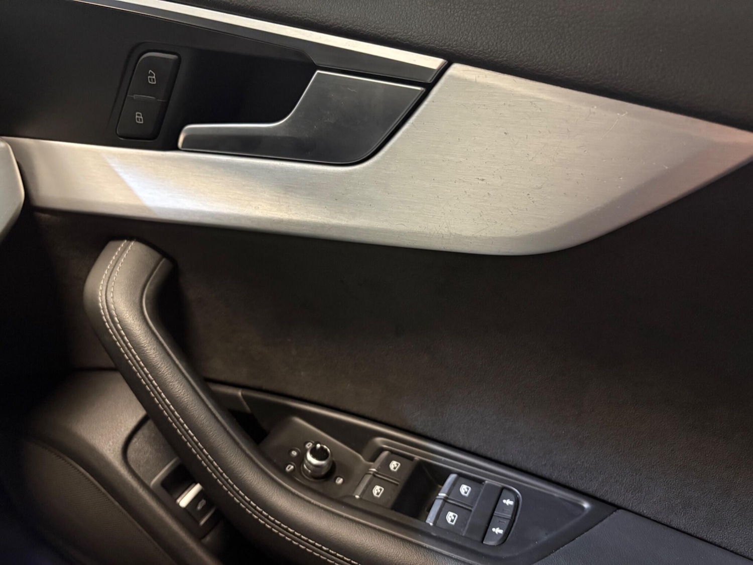 Used Audi A4 2018 for sale - 76759571: Photo 24