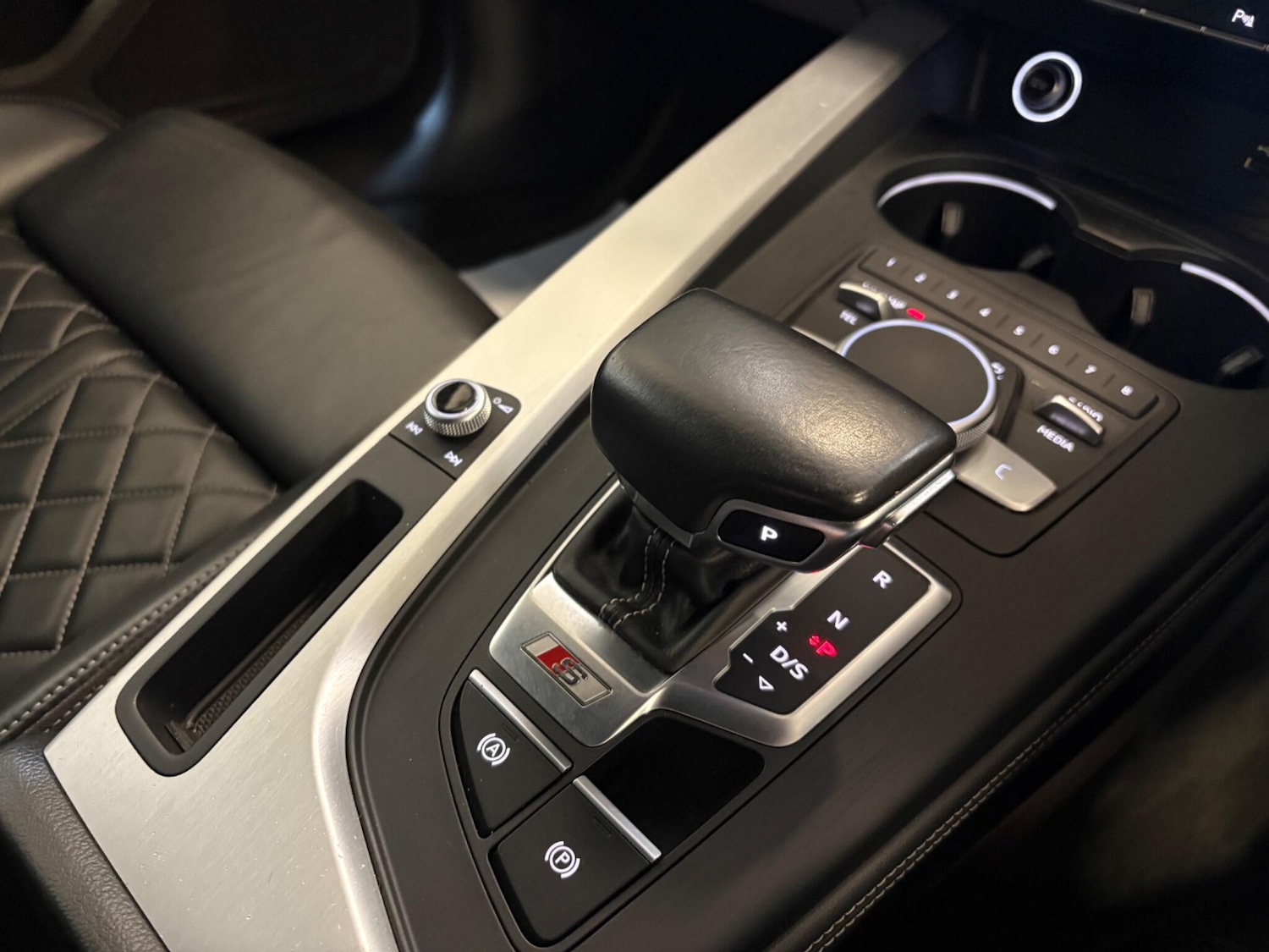 Used Audi A4 2018 for sale - 76759571: Photo 27